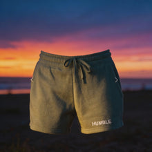 Load and play video in Gallery viewer, Humble fleece shorts
